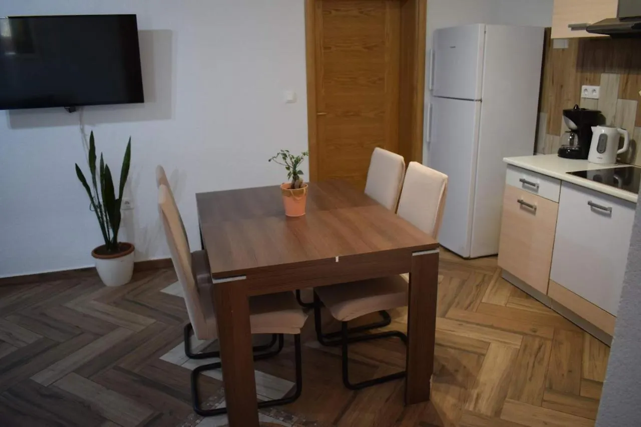 Apartman 3 Apartment Liznjan Croatia
