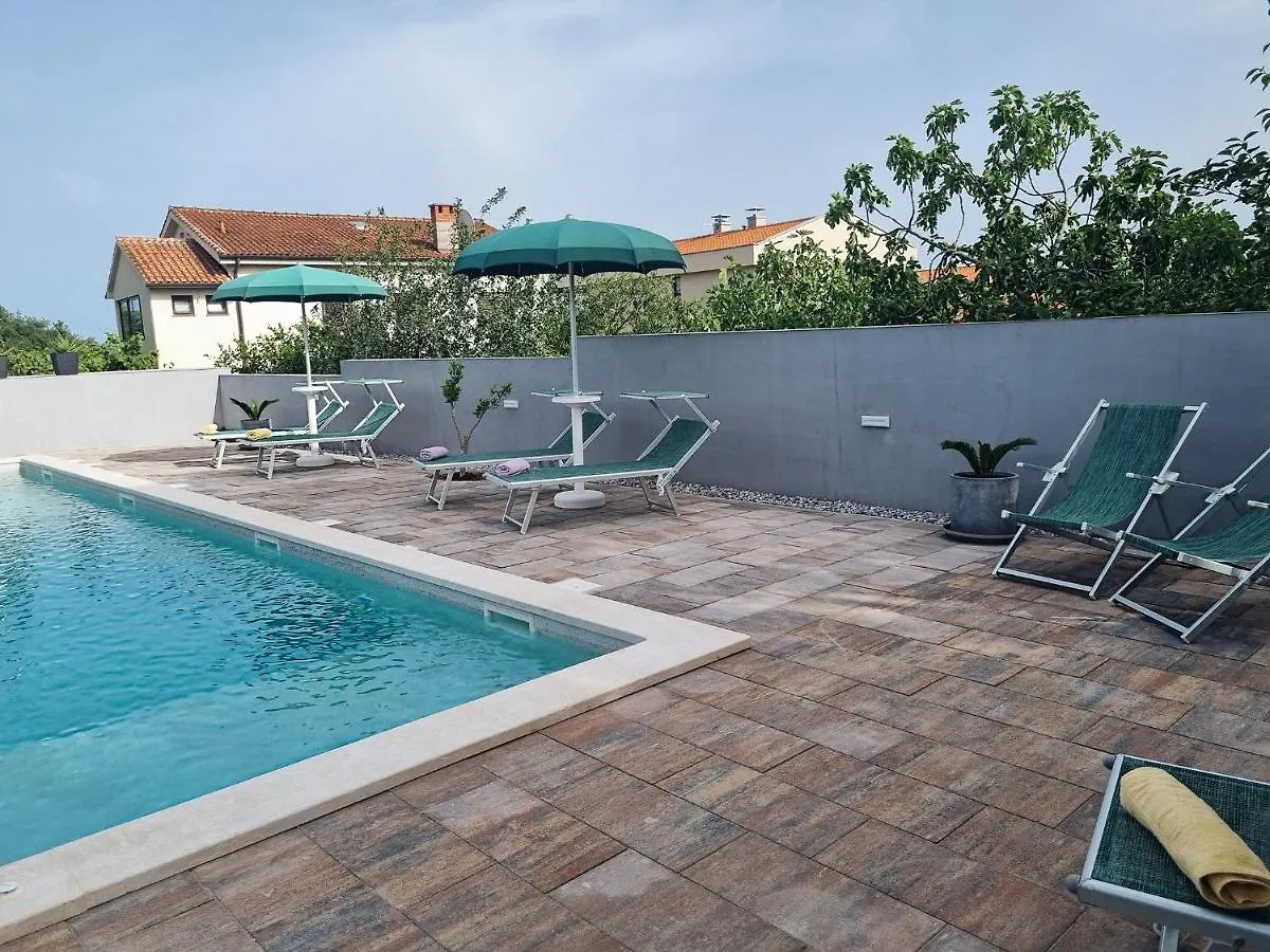 Apartman 3 Apartment Liznjan