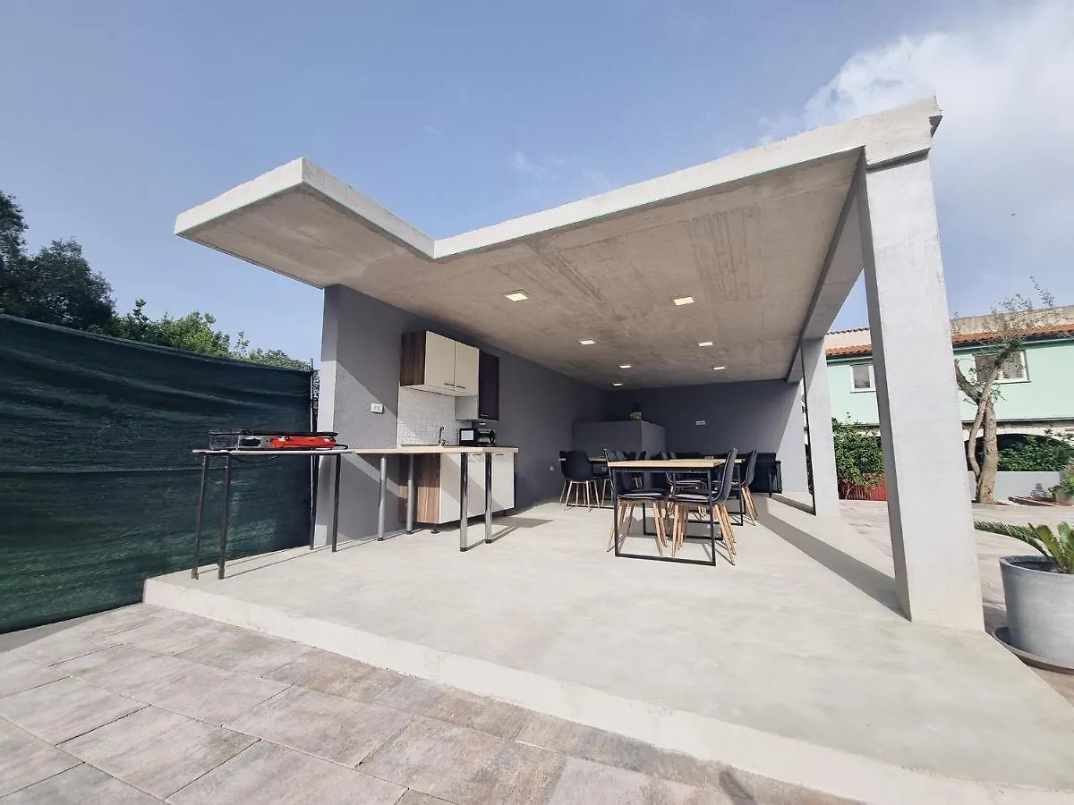 Apartman 3 Apartment Liznjan Croatia